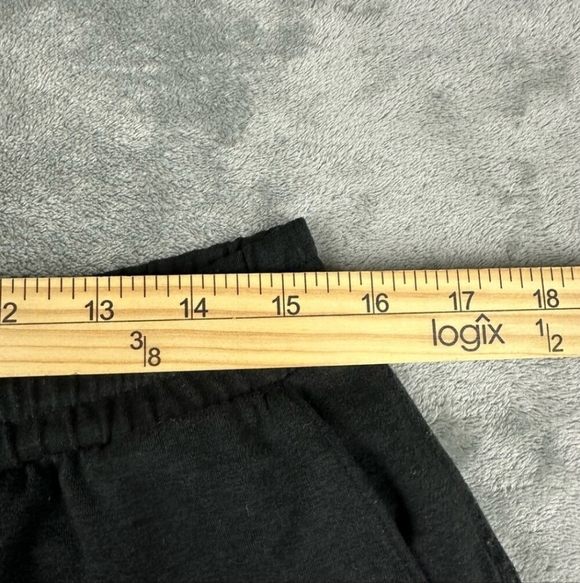 Vuori Women’s Boyfriend Cargo Sweatpant Black Heather Size Large - Picture 14 of 14